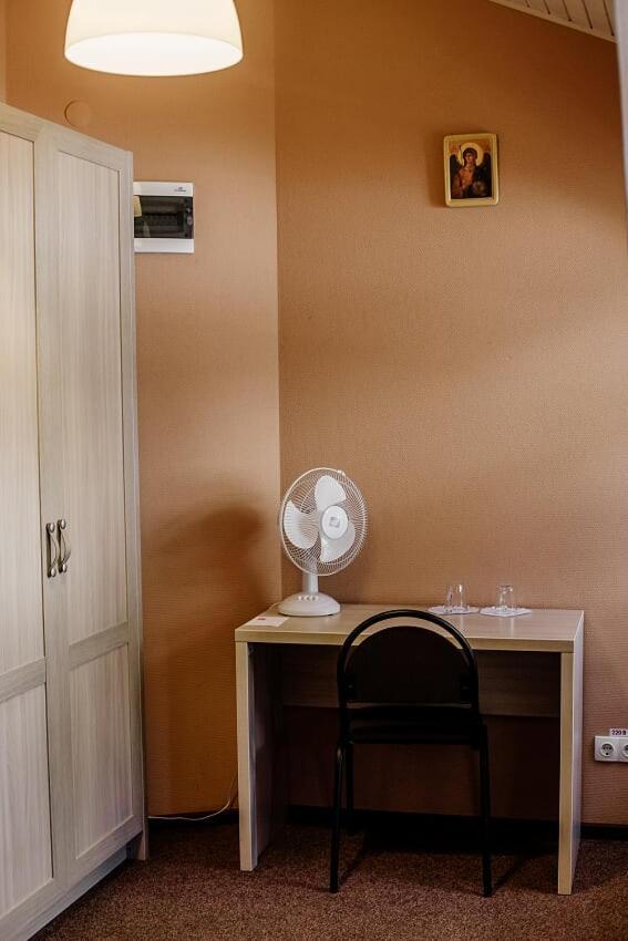 Guest House "Arkhistratyg" Lwów Zewnętrze zdjęcie
