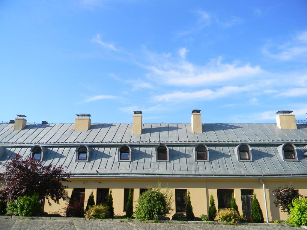 Guest House "Arkhistratyg" Lwów Zewnętrze zdjęcie